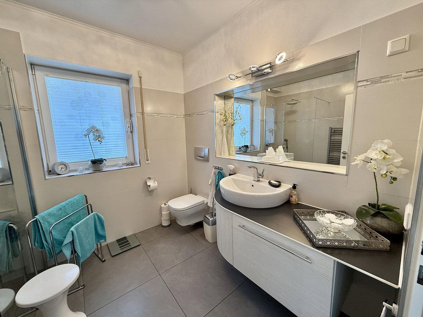 Prodej domu 199 m², pozemek 780 m², Neunkirchen-Seelscheid, Severní Porýní-Vestfálsko Prodej domu 199 m², pozemek 780 m², Neunkirchen-Seelscheid, Severní Porýní-Vestfálsko