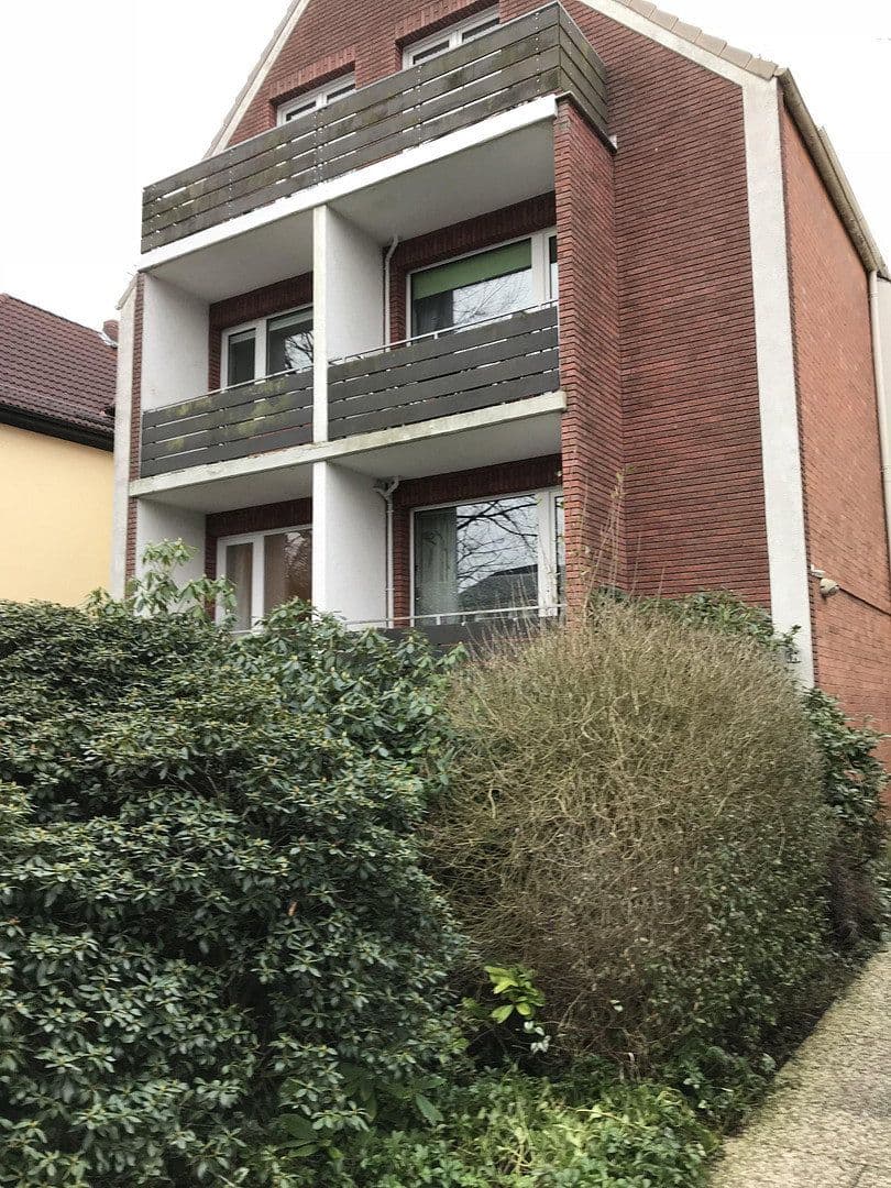 Pronájem bytu 1+1 35 m², Bremen, Bremen Pronájem bytu 1+1 35 m², Bremen, Bremen