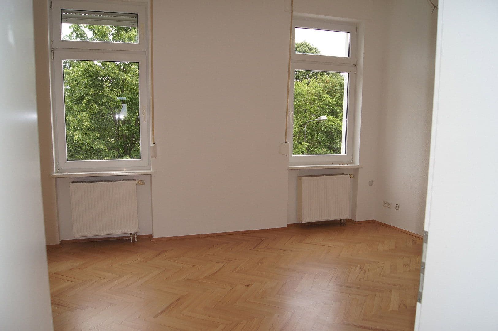 Pronájem bytu 3+1 63 m², Waldstraße 144, Wiesbaden, Hessen Pronájem bytu 3+1 63 m², Waldstraße 144, Wiesbaden, Hessen
