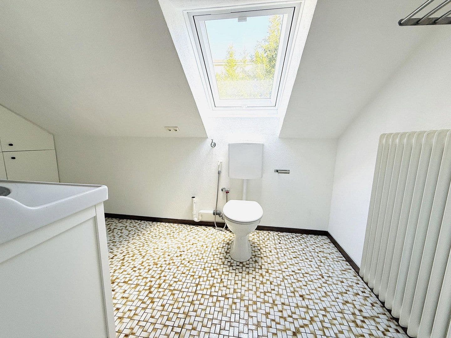 Prodej domu 231 m², pozemek 956 m², Gustav Freytag Straße, Wertheim, Bádensko-Württembersko Prodej domu 231 m², pozemek 956 m², Gustav Freytag Straße, Wertheim, Bádensko-Württembersko