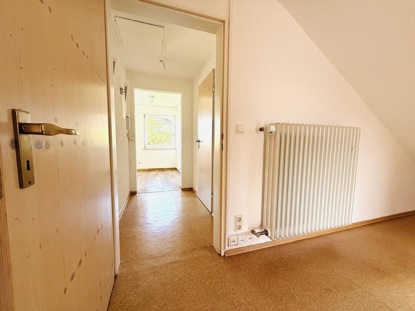 Prodej domu 231 m², pozemek 956 m², Gustav Freytag Straße, Wertheim, Bádensko-Württembersko Prodej domu 231 m², pozemek 956 m², Gustav Freytag Straße, Wertheim, Bádensko-Württembersko