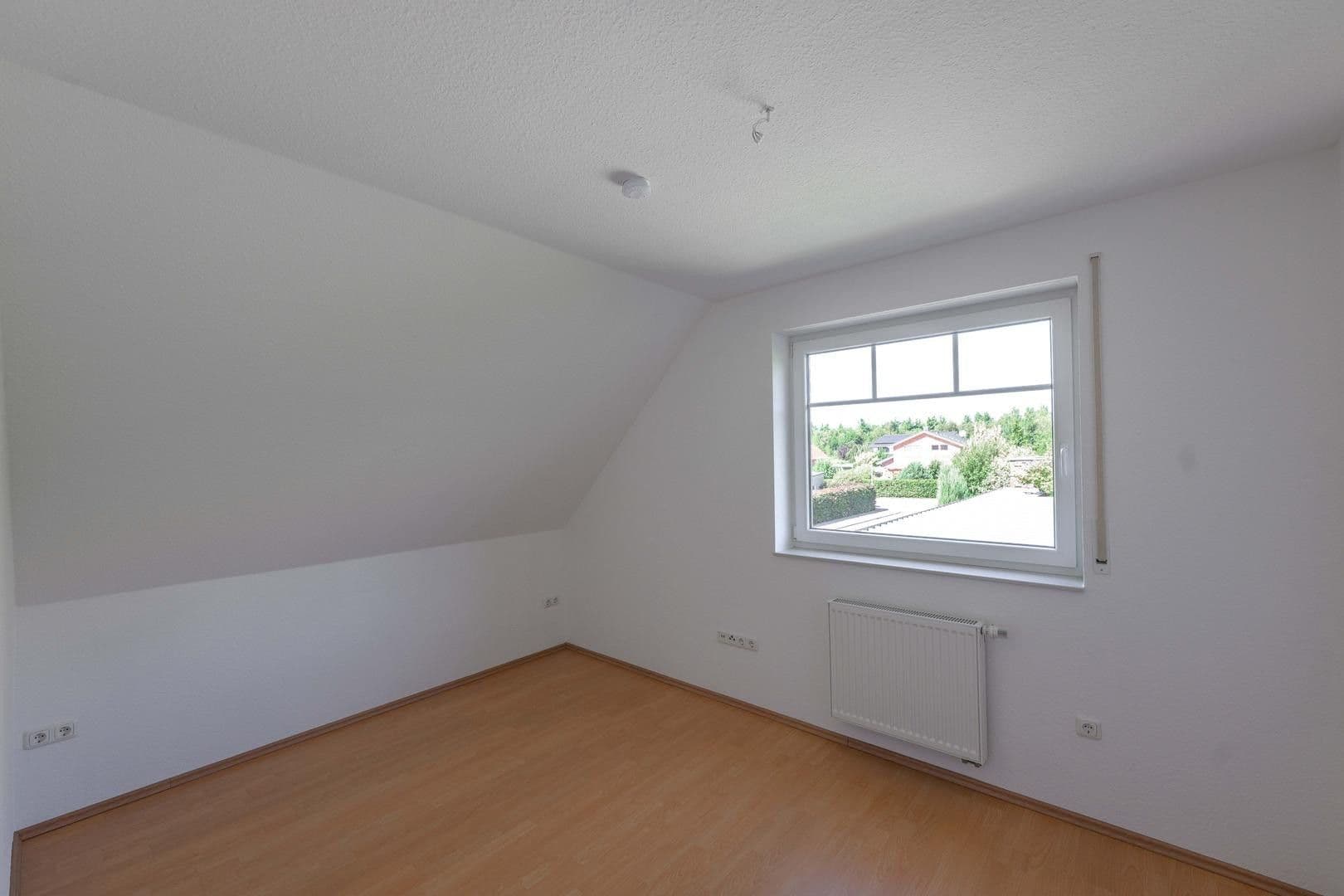 Prodej domu 115 m², pozemek 239 m², Bienenweg 1a, Edewecht, Dolní Sasko Prodej domu 115 m², pozemek 239 m², Bienenweg 1a, Edewecht, Dolní Sasko
