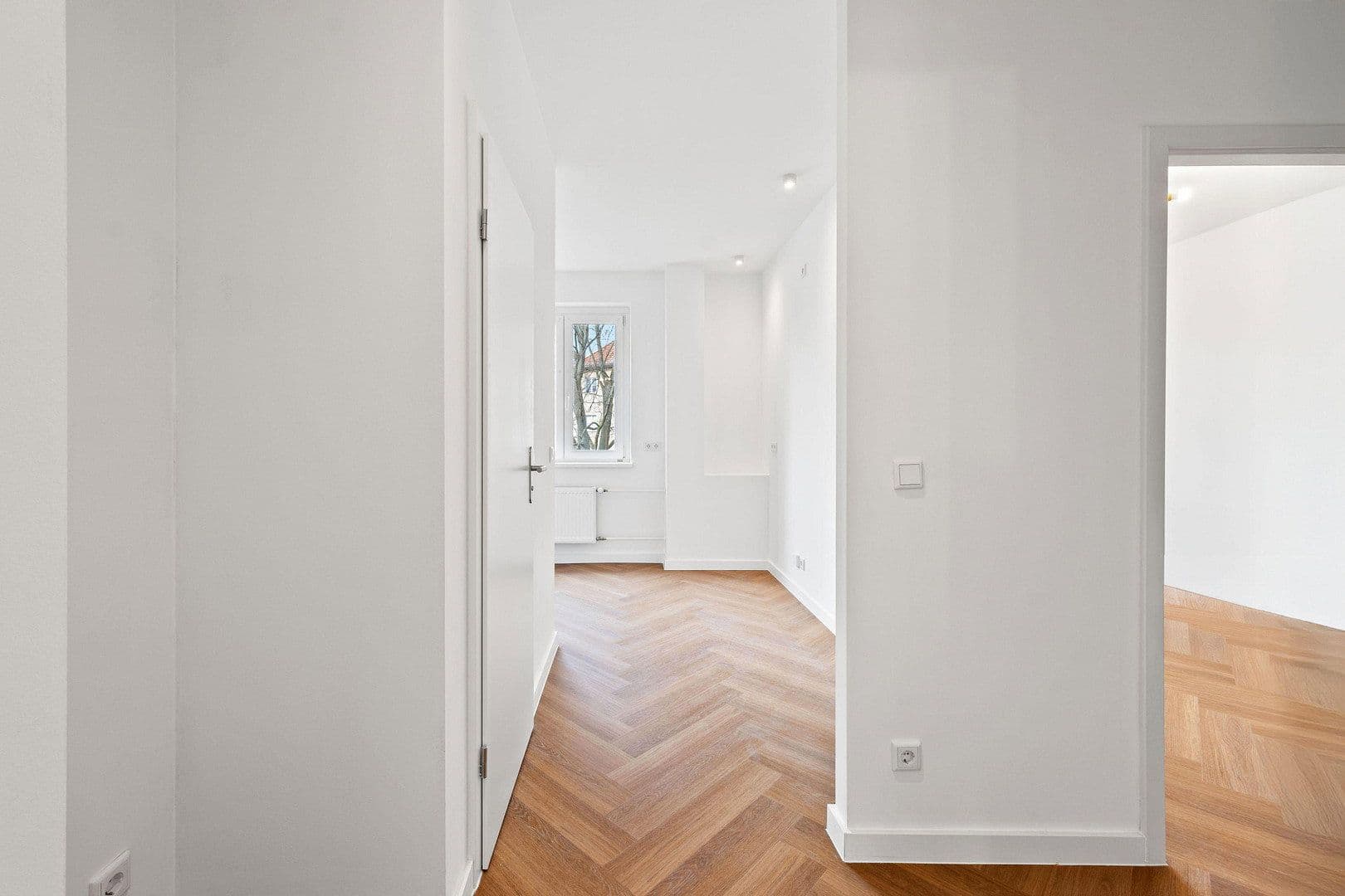Prodej bytu 2+1 46 m², Tempelhofer Damm 124, Berlin, Berlín Prodej bytu 2+1 46 m², Tempelhofer Damm 124, Berlin, Berlín