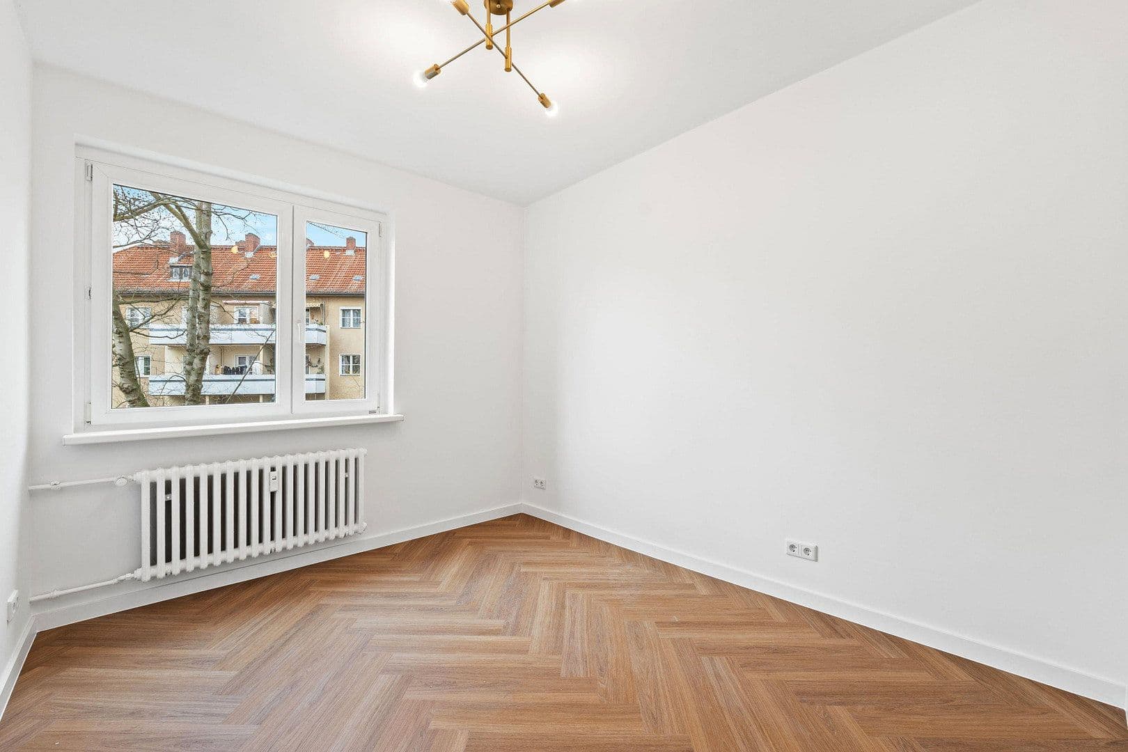 Prodej bytu 2+1 46 m², Tempelhofer Damm 124, Berlin, Berlín Prodej bytu 2+1 46 m², Tempelhofer Damm 124, Berlin, Berlín