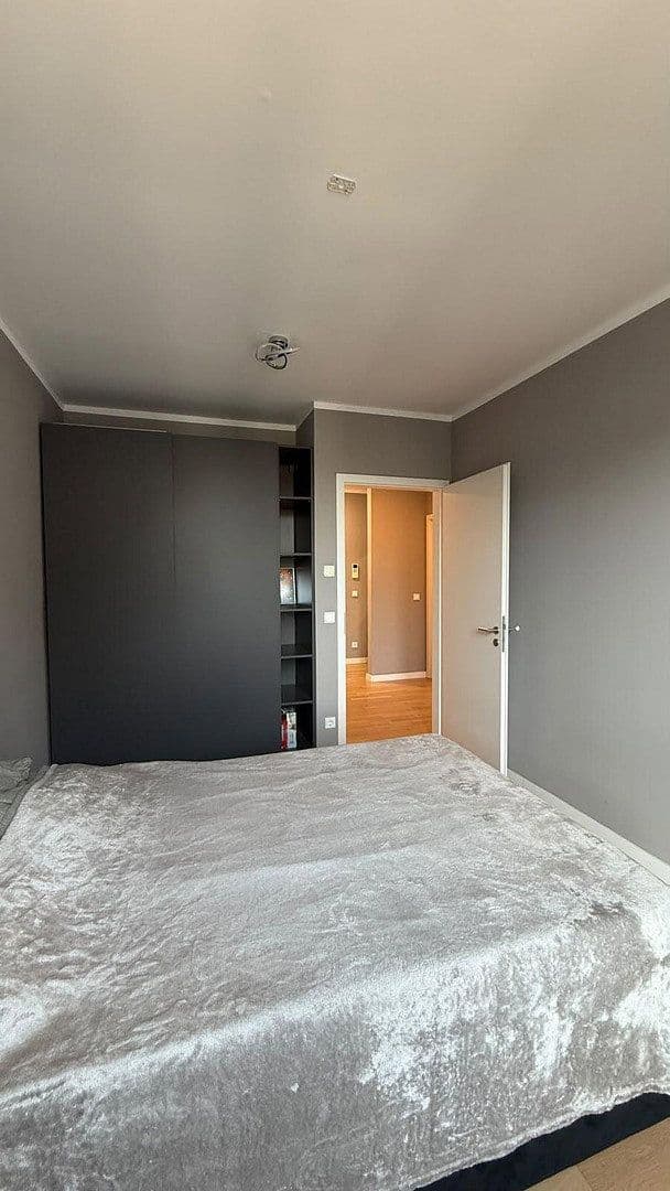 Prodej bytu 2+1 40 m², Chausseestr 108, Berlin, Berlín Prodej bytu 2+1 40 m², Chausseestr 108, Berlin, Berlín