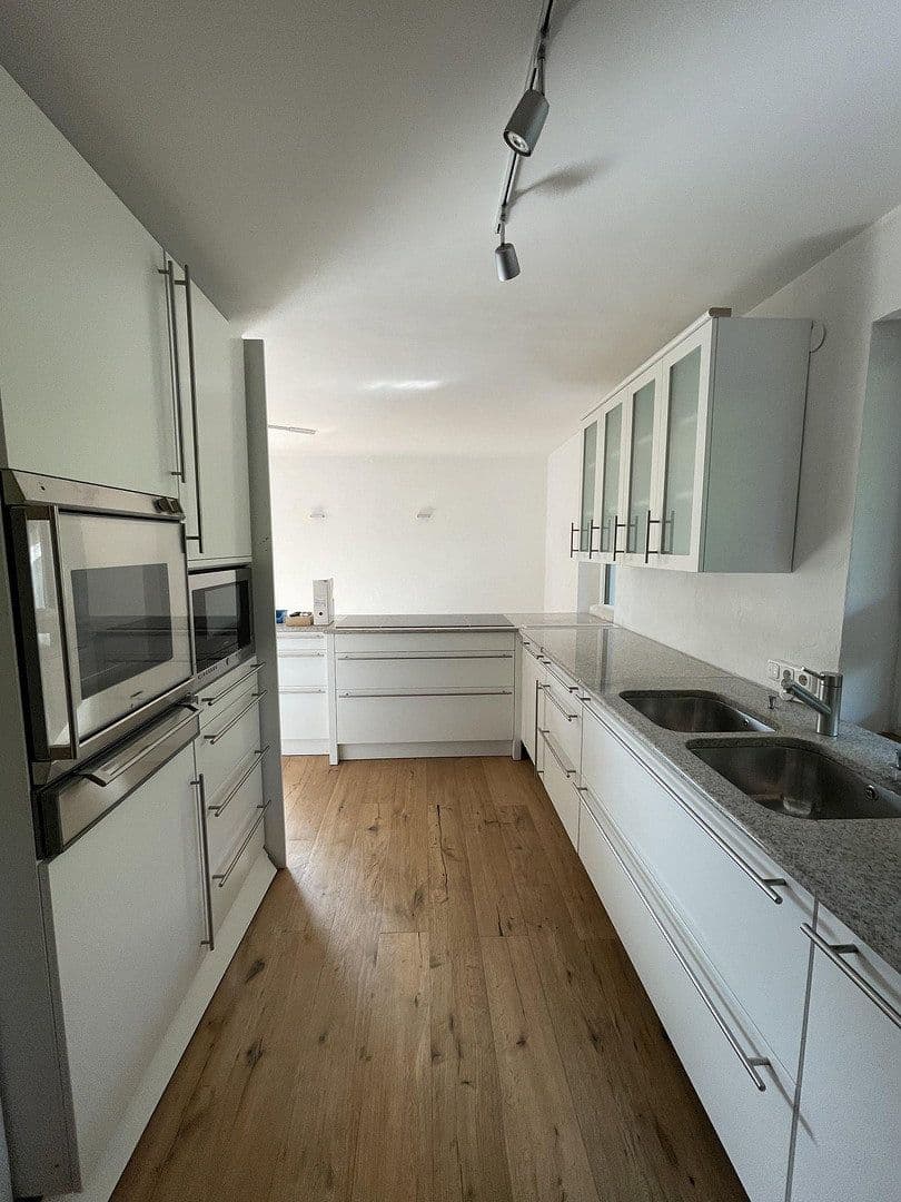 Pronájem domu 167 m², pozemek 846 m², Wörthsee, Bavorsko Pronájem domu 167 m², pozemek 846 m², Wörthsee, Bavorsko