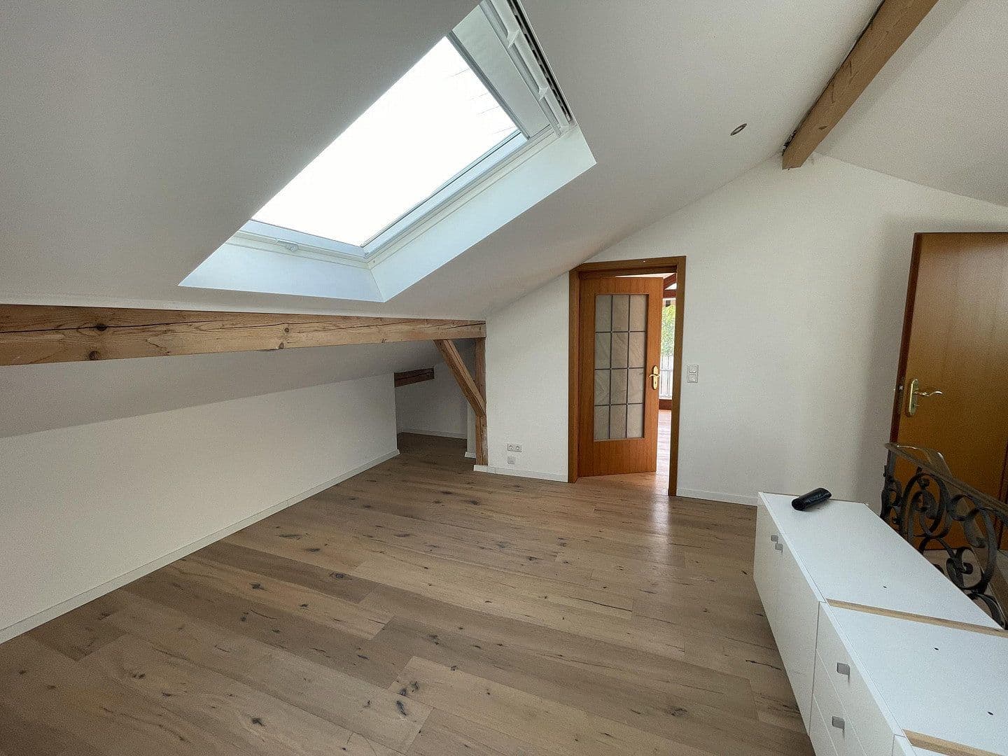 Pronájem domu 167 m², pozemek 846 m², Wörthsee, Bavorsko Pronájem domu 167 m², pozemek 846 m², Wörthsee, Bavorsko