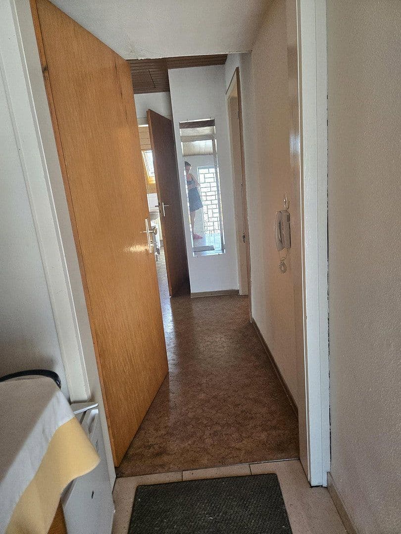 Pronájem bytu 3+1 55 m², Eisenbahn straße, Kindsbach, Porýní-Falc Pronájem bytu 3+1 55 m², Eisenbahn straße, Kindsbach, Porýní-Falc