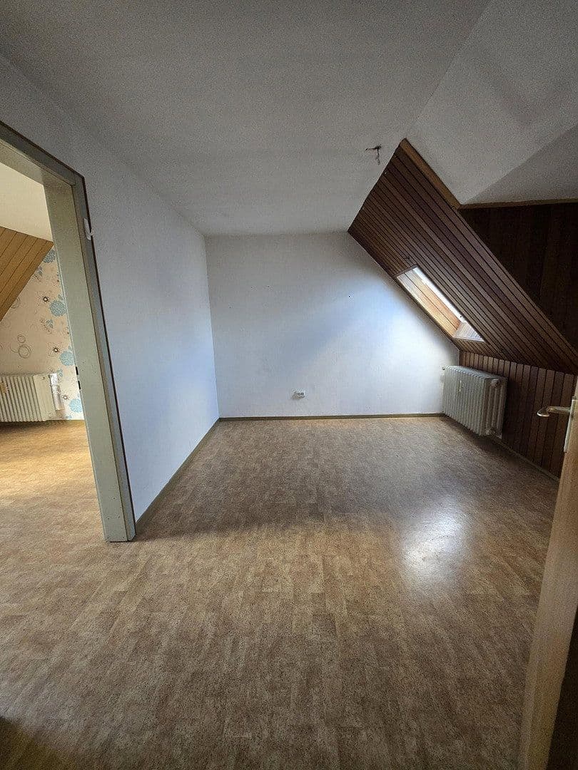 Pronájem bytu 3+1 55 m², Eisenbahn straße, Kindsbach, Porýní-Falc Pronájem bytu 3+1 55 m², Eisenbahn straße, Kindsbach, Porýní-Falc