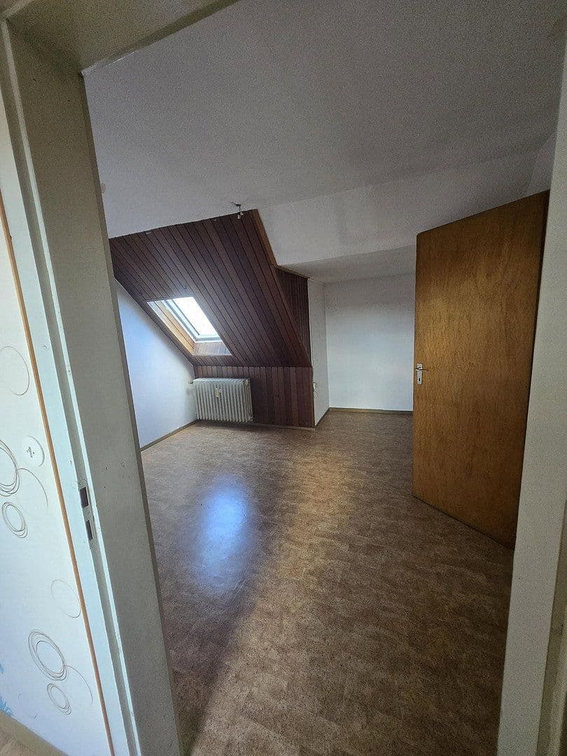 Pronájem bytu 3+1 55 m², Eisenbahn straße, Kindsbach, Porýní-Falc Pronájem bytu 3+1 55 m², Eisenbahn straße, Kindsbach, Porýní-Falc