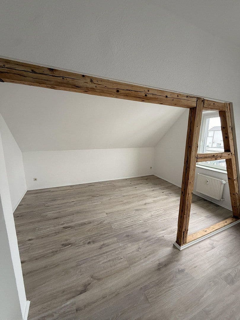 Pronájem bytu 3+1 75 m², Blumenstr. 47, Radevormwald, Severní Porýní-Vestfálsko Pronájem bytu 3+1 75 m², Blumenstr. 47, Radevormwald, Severní Porýní-Vestfálsko