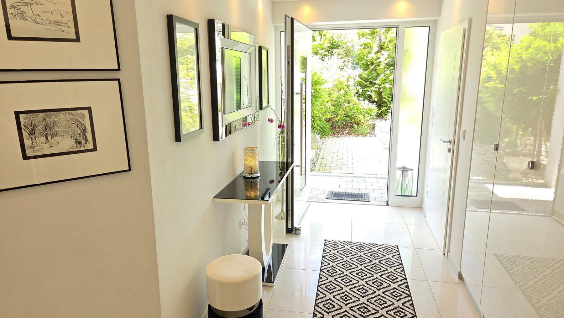 Prodej domu 251 m², pozemek 675 m², Pleiskirchen, Bavorsko Prodej domu 251 m², pozemek 675 m², Pleiskirchen, Bavorsko