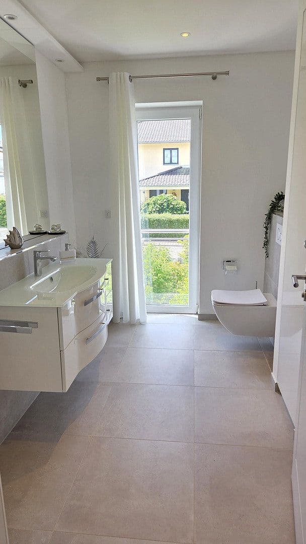 Prodej domu 251 m², pozemek 675 m², Pleiskirchen, Bavorsko Prodej domu 251 m², pozemek 675 m², Pleiskirchen, Bavorsko