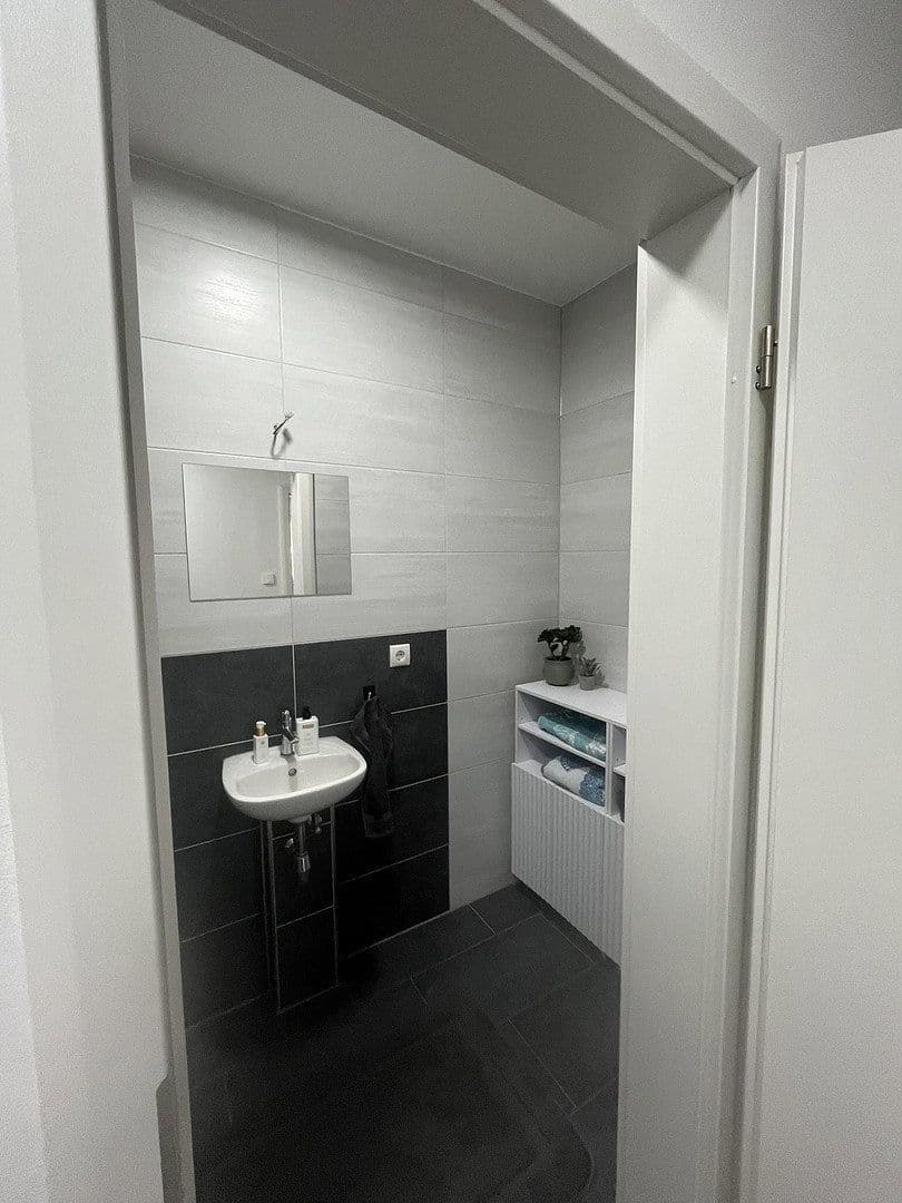 Prodej bytu 3+1 94 m², Buchenstr.25a, Andernach, Porýní-Falc Prodej bytu 3+1 94 m², Buchenstr.25a, Andernach, Porýní-Falc