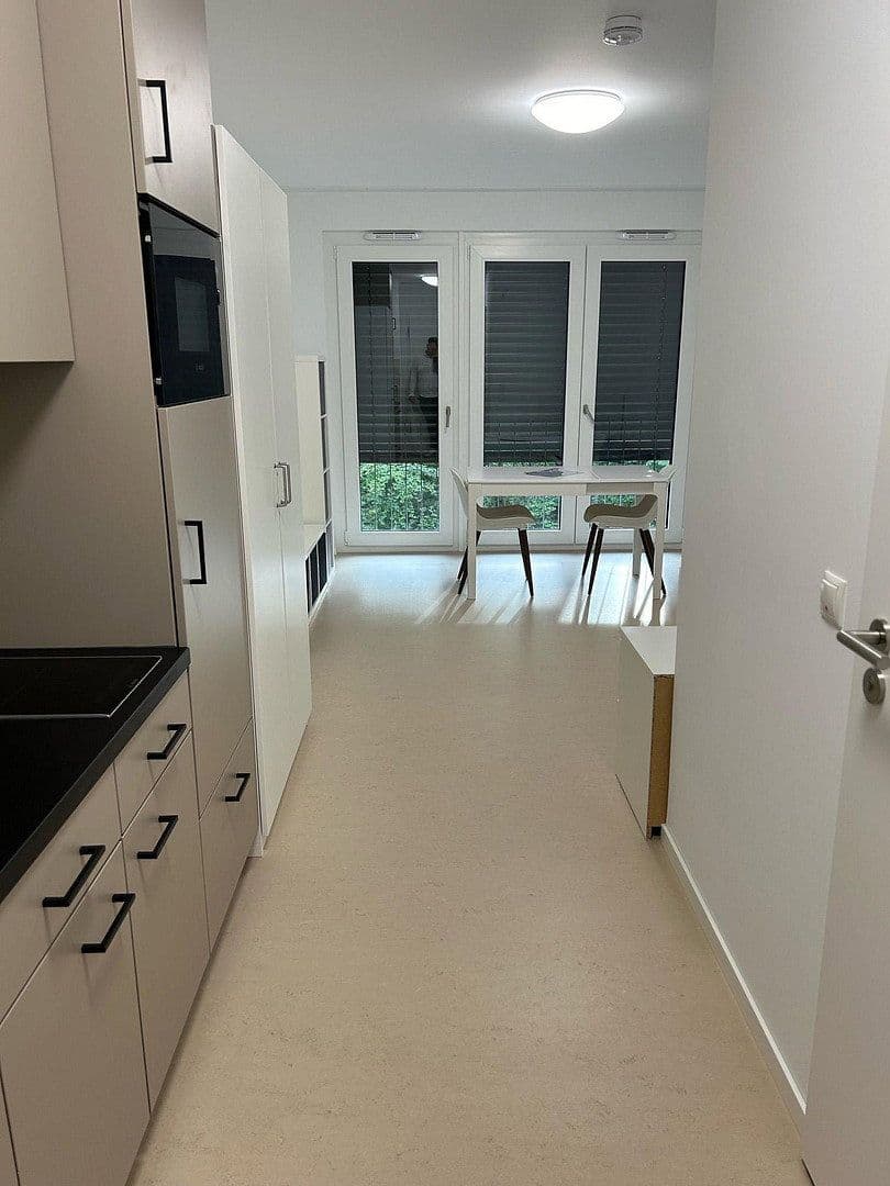 Pronájem bytu 1+1 32 m², Bonn, Severní Porýní-Vestfálsko Pronájem bytu 1+1 32 m², Bonn, Severní Porýní-Vestfálsko