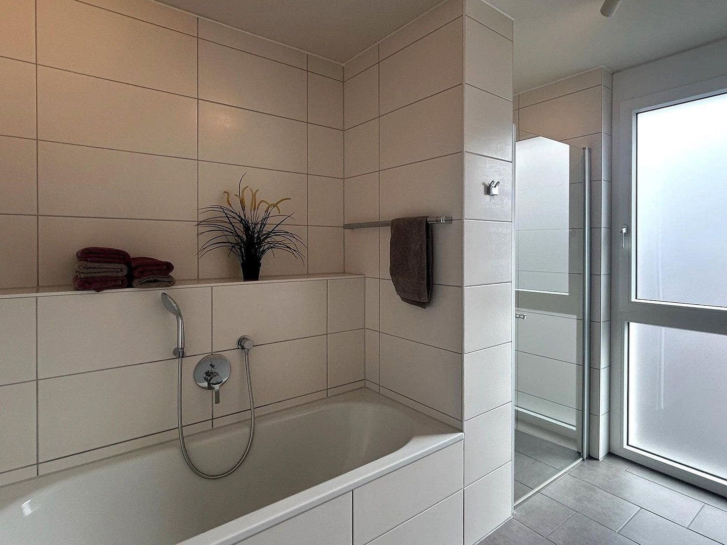 Prodej bytu 4+1 105 m², Marie-Kurz-Hof 2, Reutlingen, Bádensko-Württembersko Prodej bytu 4+1 105 m², Marie-Kurz-Hof 2, Reutlingen, Bádensko-Württembersko