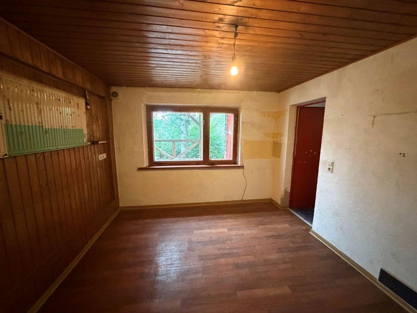 Prodej domu 100 m², pozemek 750 m², Am Texas 49, Sonneberg, Durynsko Prodej domu 100 m², pozemek 750 m², Am Texas 49, Sonneberg, Durynsko