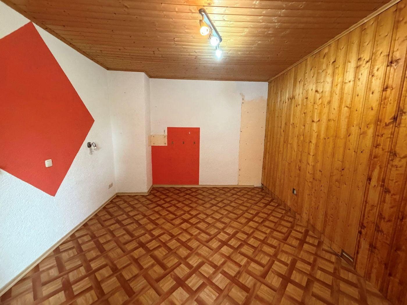 Prodej domu 100 m², pozemek 750 m², Am Texas 49, Sonneberg, Durynsko Prodej domu 100 m², pozemek 750 m², Am Texas 49, Sonneberg, Durynsko