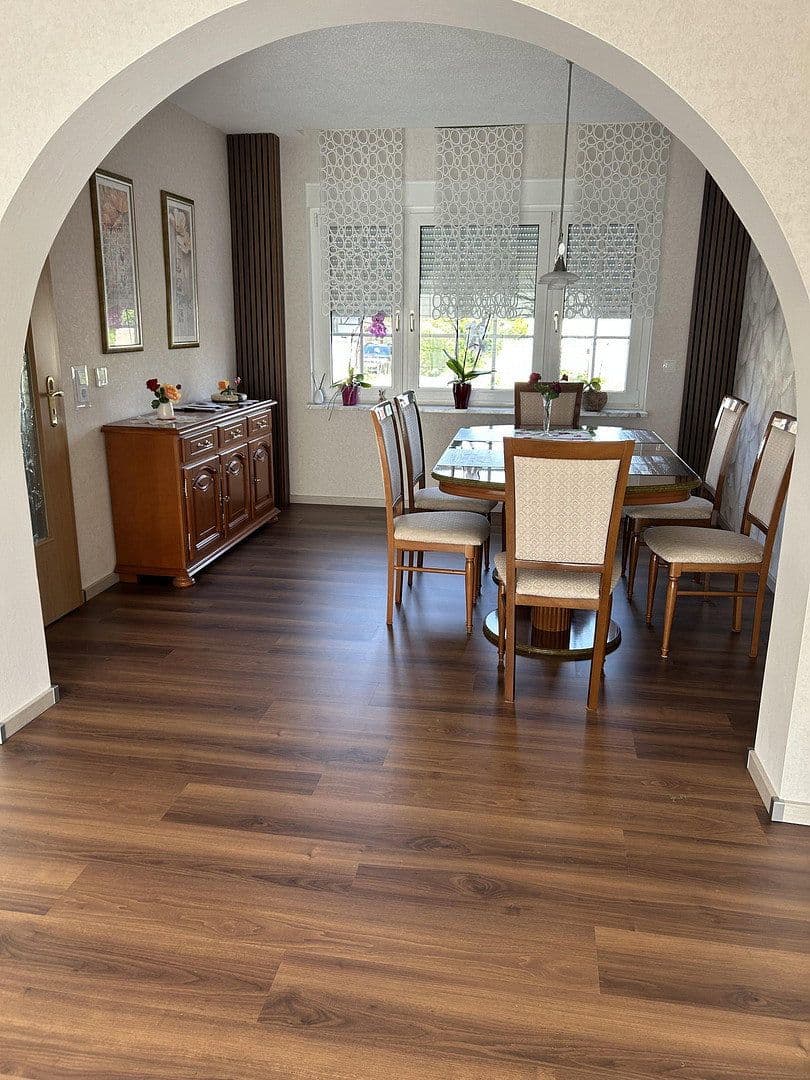 Prodej domu 118 m², pozemek 707 m², Greußen, Durynsko Prodej domu 118 m², pozemek 707 m², Greußen, Durynsko