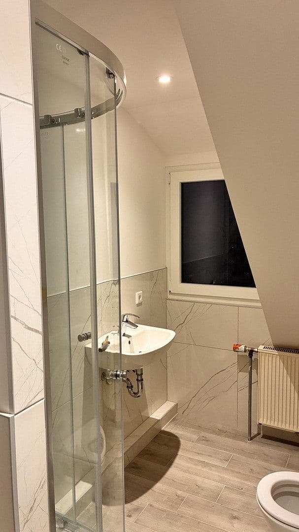 Pronájem bytu 80 m², Strassberg 46, Erlangen, Bavorsko Pronájem bytu 80 m², Strassberg 46, Erlangen, Bavorsko