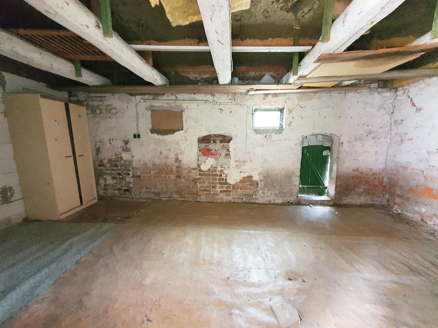 Pronájem domu 106 m², pozemek 1 m², Diesdorf, Sasko-Anhaltsko Pronájem domu 106 m², pozemek 1 m², Diesdorf, Sasko-Anhaltsko