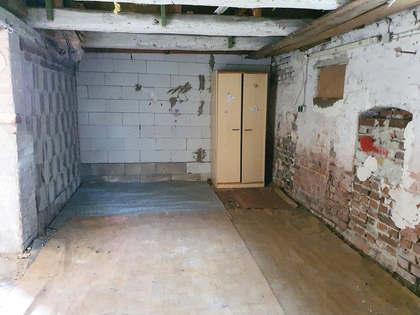 Pronájem domu 106 m², pozemek 1 m², Diesdorf, Sasko-Anhaltsko Pronájem domu 106 m², pozemek 1 m², Diesdorf, Sasko-Anhaltsko