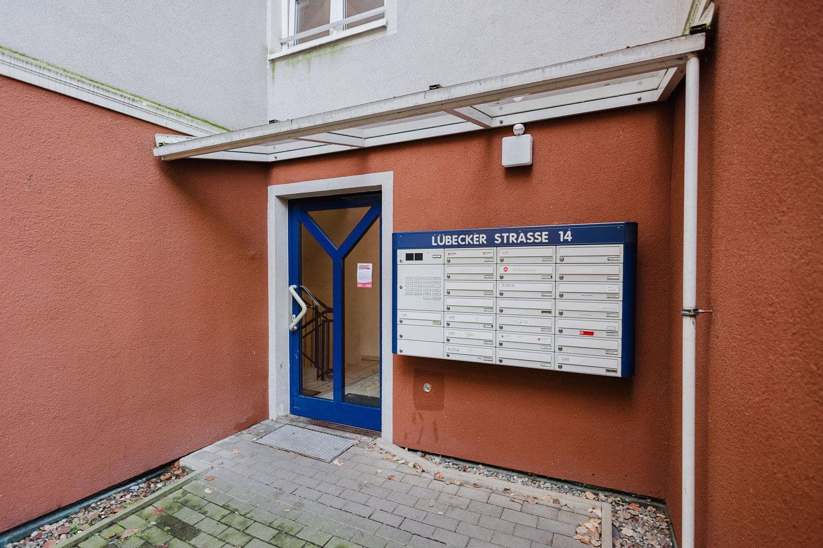 Pronájem bytu 2+1 65 m², Lübecker Strasse 14, Dresden, Sasko Pronájem bytu 2+1 65 m², Lübecker Strasse 14, Dresden, Sasko
