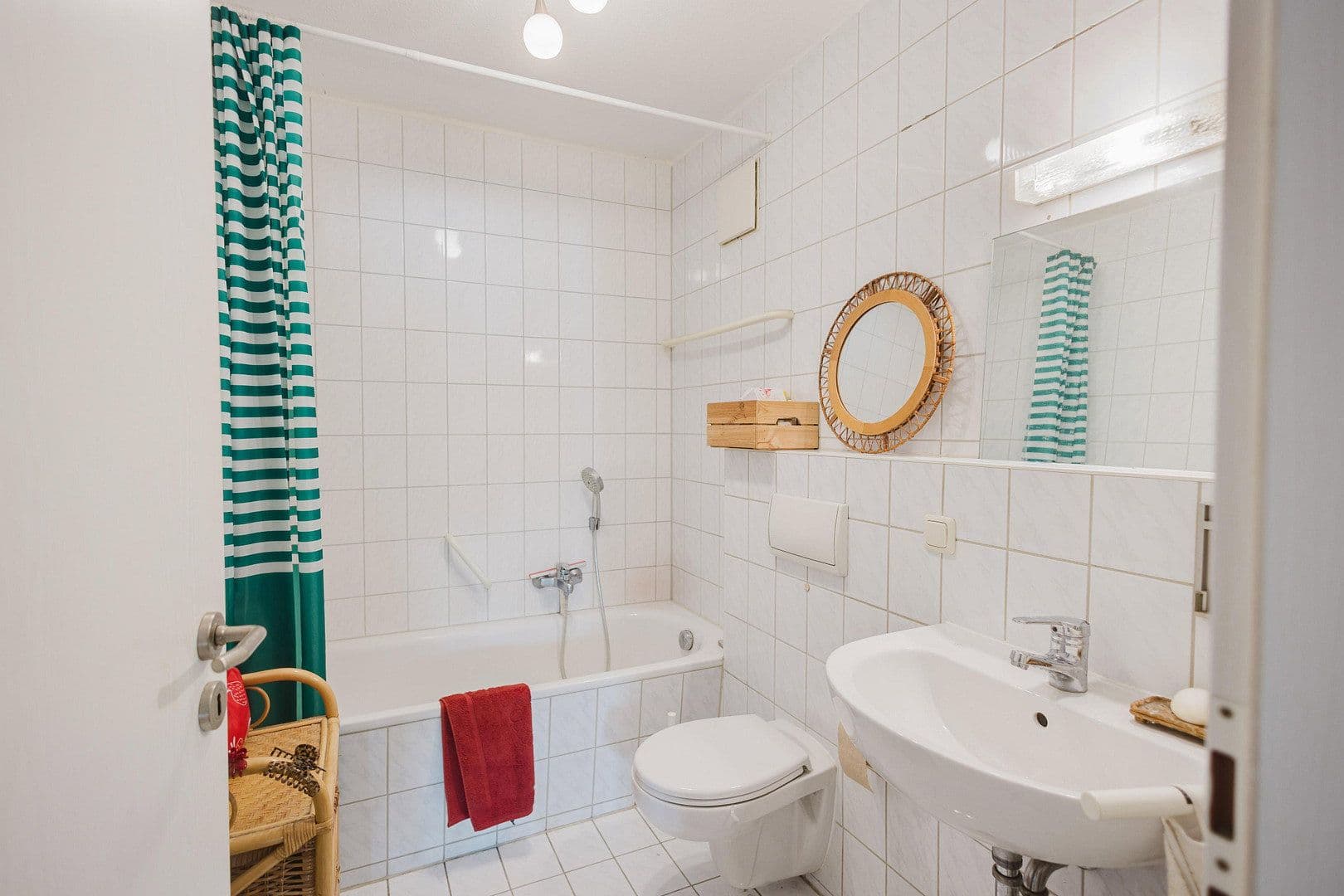 Pronájem bytu 2+1 65 m², Lübecker Strasse 14, Dresden, Sasko Pronájem bytu 2+1 65 m², Lübecker Strasse 14, Dresden, Sasko