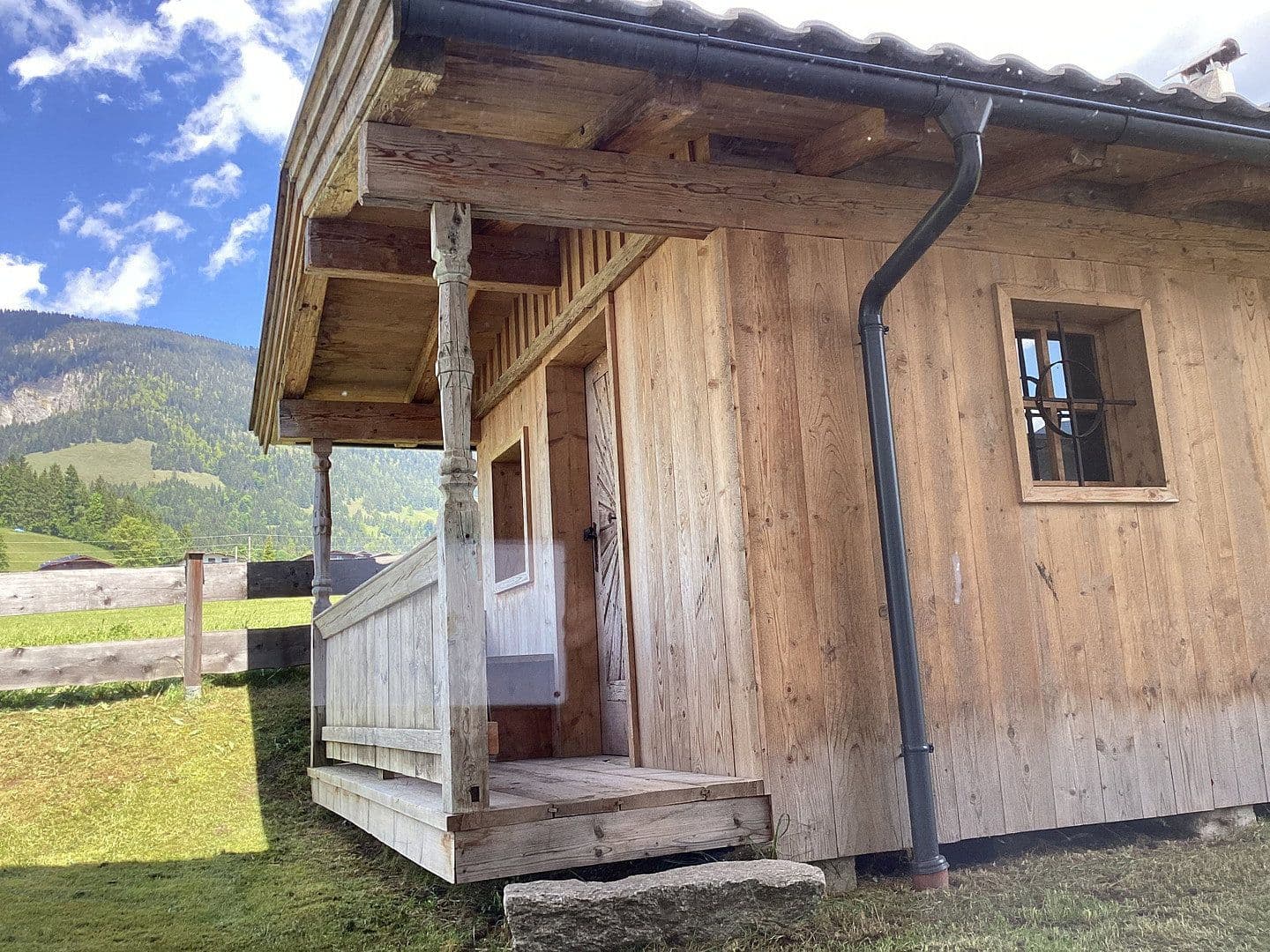 Prodej domu 343 m², pozemek 800 m², Gruberau 30a, Fieberbrunn, Tyrolsko Prodej domu 343 m², pozemek 800 m², Gruberau 30a, Fieberbrunn, Tyrolsko