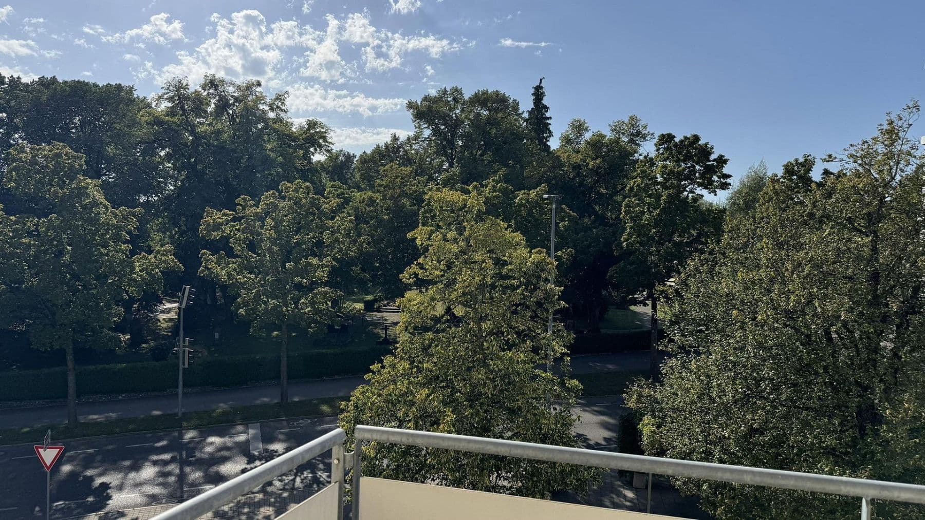 Prodej bytu 3+1 74 m², Friedrichshafen, Bádensko-Württembersko Prodej bytu 3+1 74 m², Friedrichshafen, Bádensko-Württembersko