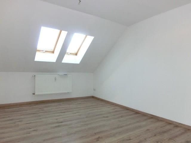 Pronájem bytu 2+1 38 m², Schlachthofstr. 38, Glauchau, Sasko Pronájem bytu 2+1 38 m², Schlachthofstr. 38, Glauchau, Sasko