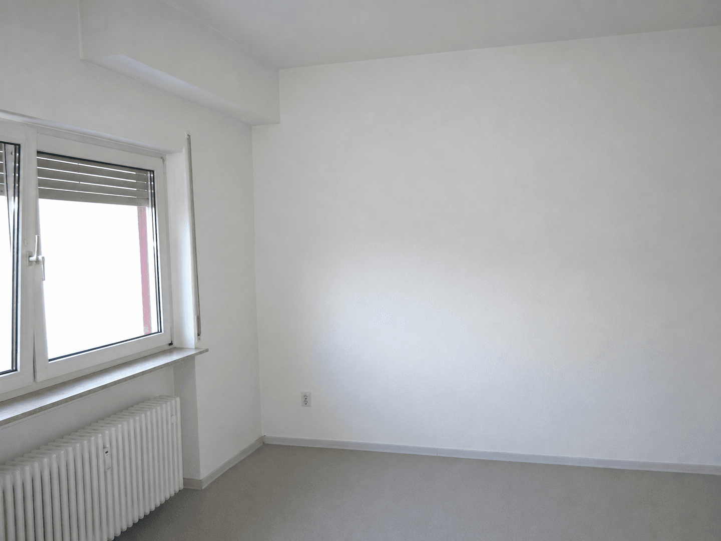 Pronájem kanceláře 122 m², Karben, Hessen Pronájem kanceláře 122 m², Karben, Hessen