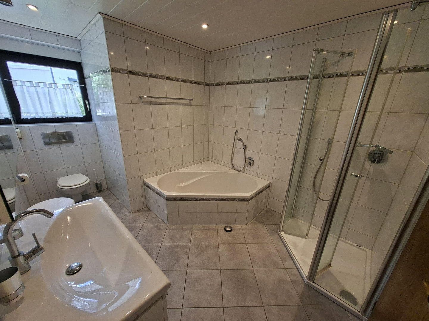 Prodej domu 154 m², pozemek 823 m², Oberzent, Hessen Prodej domu 154 m², pozemek 823 m², Oberzent, Hessen