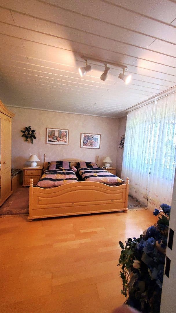Prodej domu 170 m², pozemek 658 m², Am Steinmorgen 2 A, Waldems, Hessen Prodej domu 170 m², pozemek 658 m², Am Steinmorgen 2 A, Waldems, Hessen