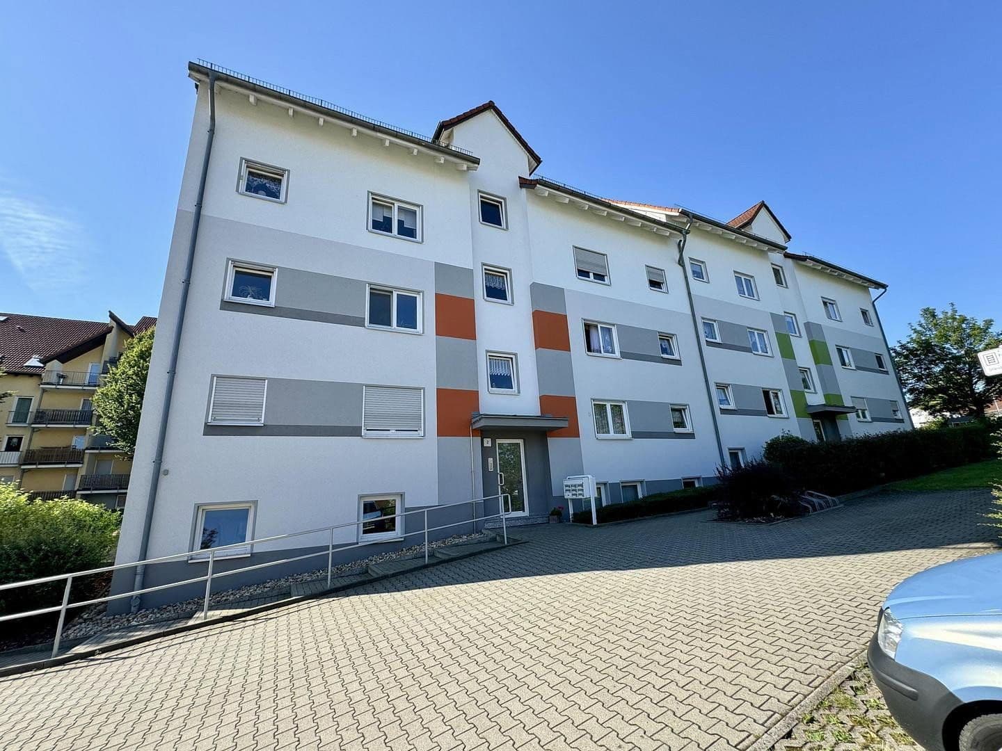 Pronájem bytu 3+1 84 m², Händelstraße 2, Wilkau-Haßlau, Sasko Pronájem bytu 3+1 84 m², Händelstraße 2, Wilkau-Haßlau, Sasko