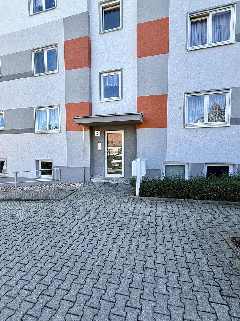 Pronájem bytu 3+1 84 m², Händelstraße 2, Wilkau-Haßlau, Sasko Pronájem bytu 3+1 84 m², Händelstraße 2, Wilkau-Haßlau, Sasko