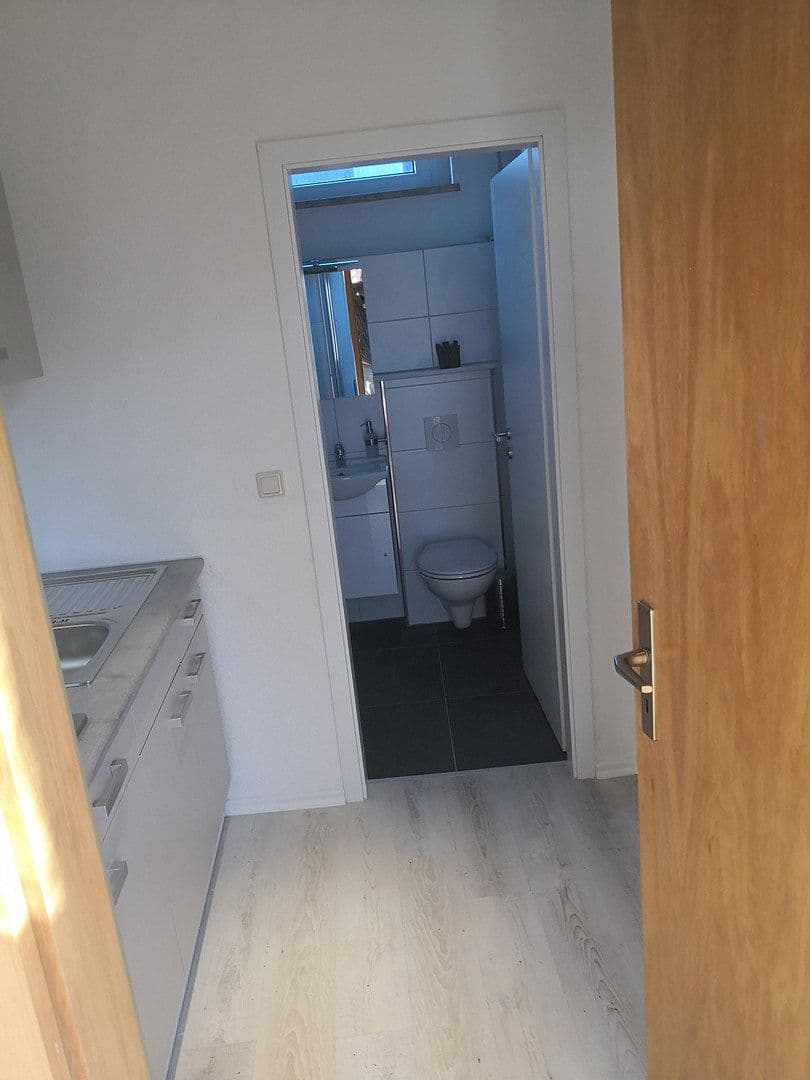 Pronájem bytu 1+1 40 m², Poststraße 16, Meerane, Sasko Pronájem bytu 1+1 40 m², Poststraße 16, Meerane, Sasko