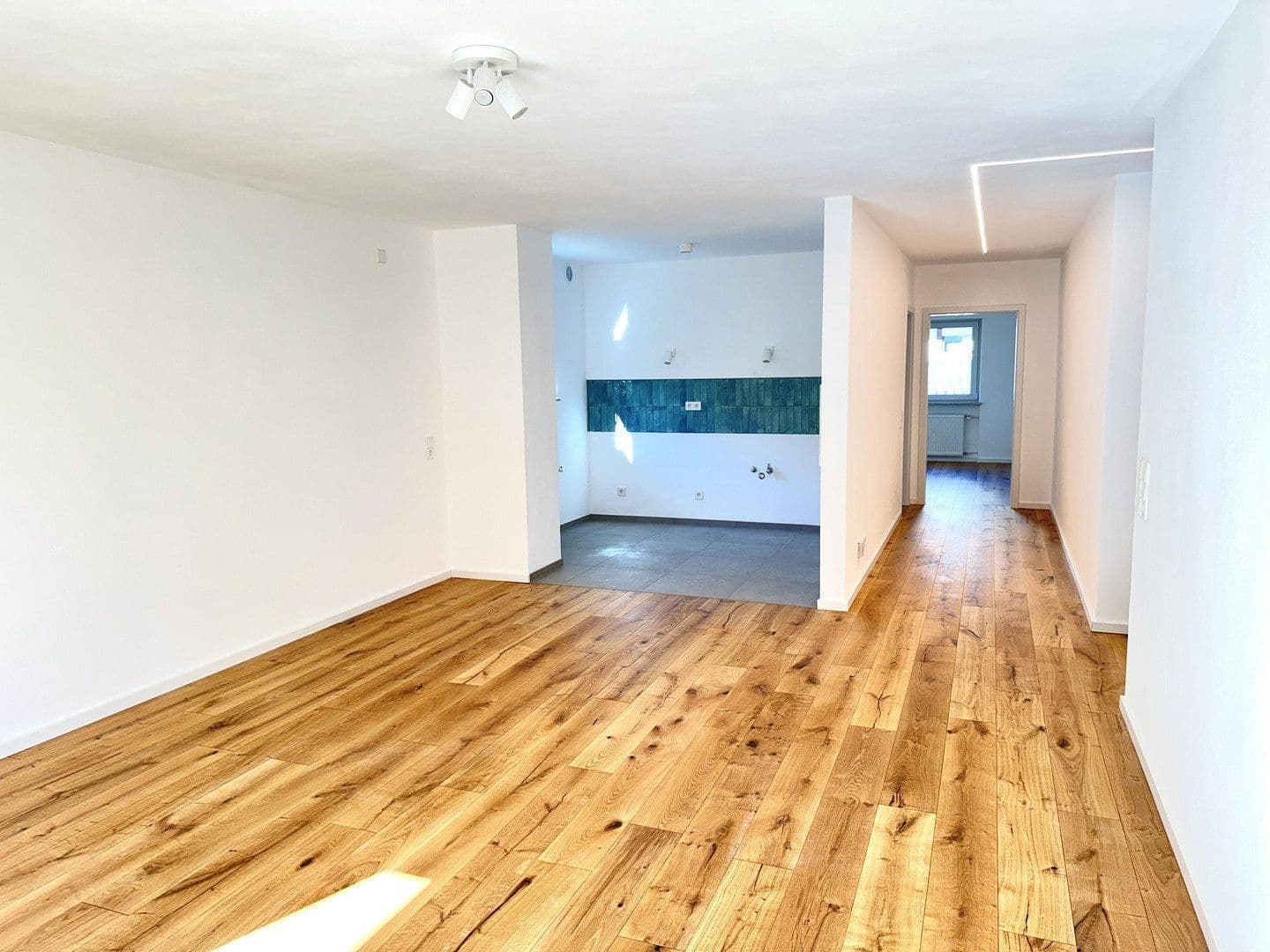 Prodej bytu 3+1 76 m², Gaienhofen, Bádensko-Württembersko Prodej bytu 3+1 76 m², Gaienhofen, Bádensko-Württembersko