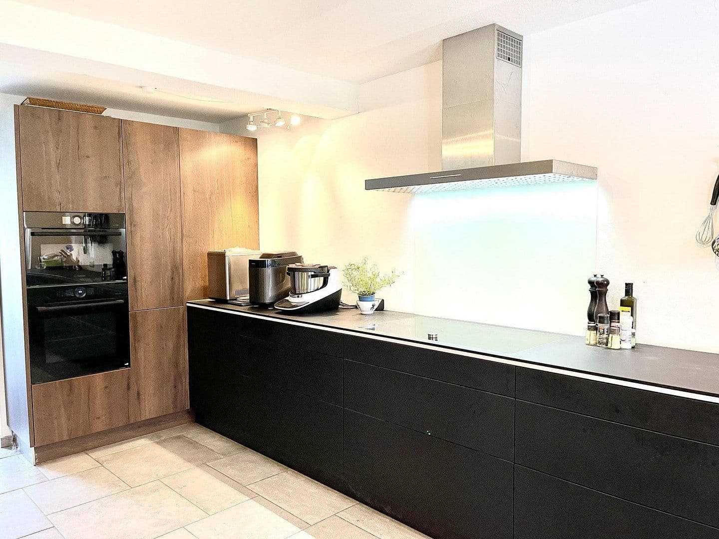 Prodej domu 291 m², pozemek 5.500 m², Högel, Šlesvicko-Holštýnsko Prodej domu 291 m², pozemek 5.500 m², Högel, Šlesvicko-Holštýnsko