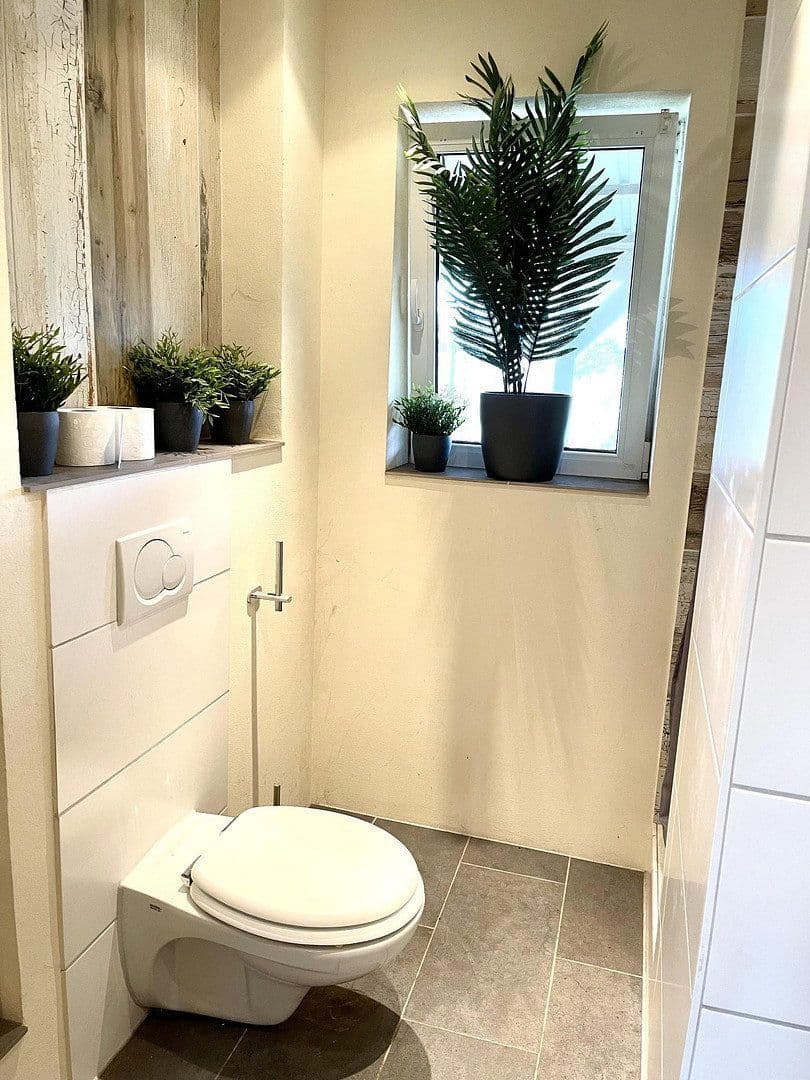 Prodej domu 291 m², pozemek 5.500 m², Högel, Šlesvicko-Holštýnsko Prodej domu 291 m², pozemek 5.500 m², Högel, Šlesvicko-Holštýnsko