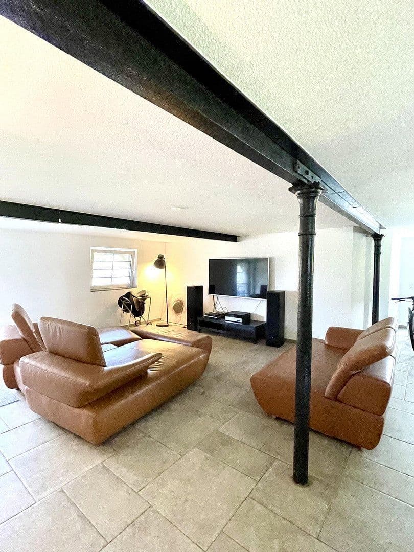 Prodej domu 291 m², pozemek 5.500 m², Högel, Šlesvicko-Holštýnsko Prodej domu 291 m², pozemek 5.500 m², Högel, Šlesvicko-Holštýnsko