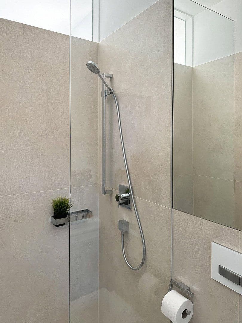 Pronájem bytu 3+1 135 m², Lerchenstraße 65, Heilbronn, Bádensko-Württembersko Pronájem bytu 3+1 135 m², Lerchenstraße 65, Heilbronn, Bádensko-Württembersko
