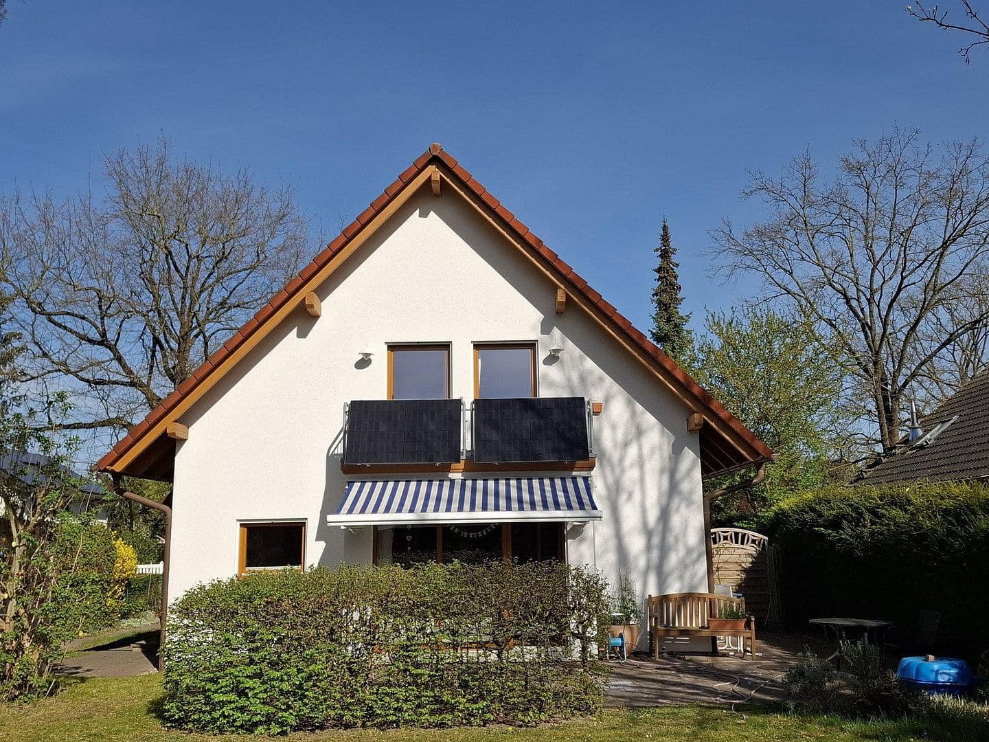 Prodej domu 138 m², pozemek 639 m², Glienicke/Nordbahn, Braniborsko Prodej domu 138 m², pozemek 639 m², Glienicke/Nordbahn, Braniborsko