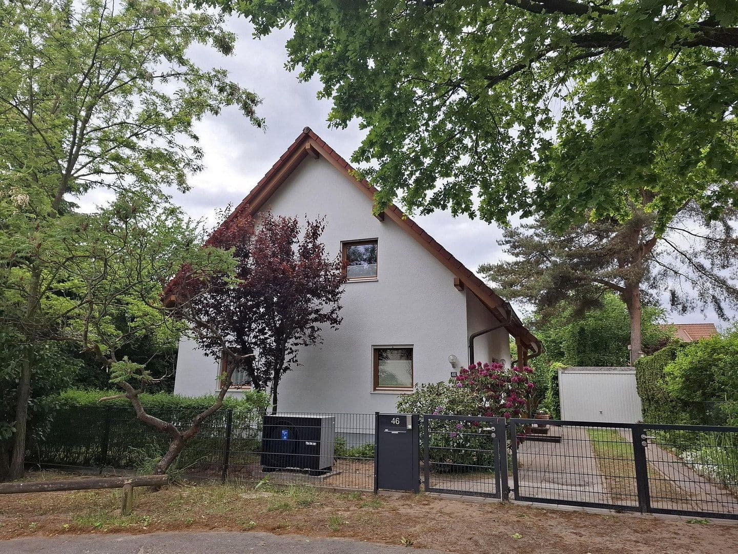 Prodej domu 138 m², pozemek 639 m², Glienicke/Nordbahn, Braniborsko Prodej domu 138 m², pozemek 639 m², Glienicke/Nordbahn, Braniborsko
