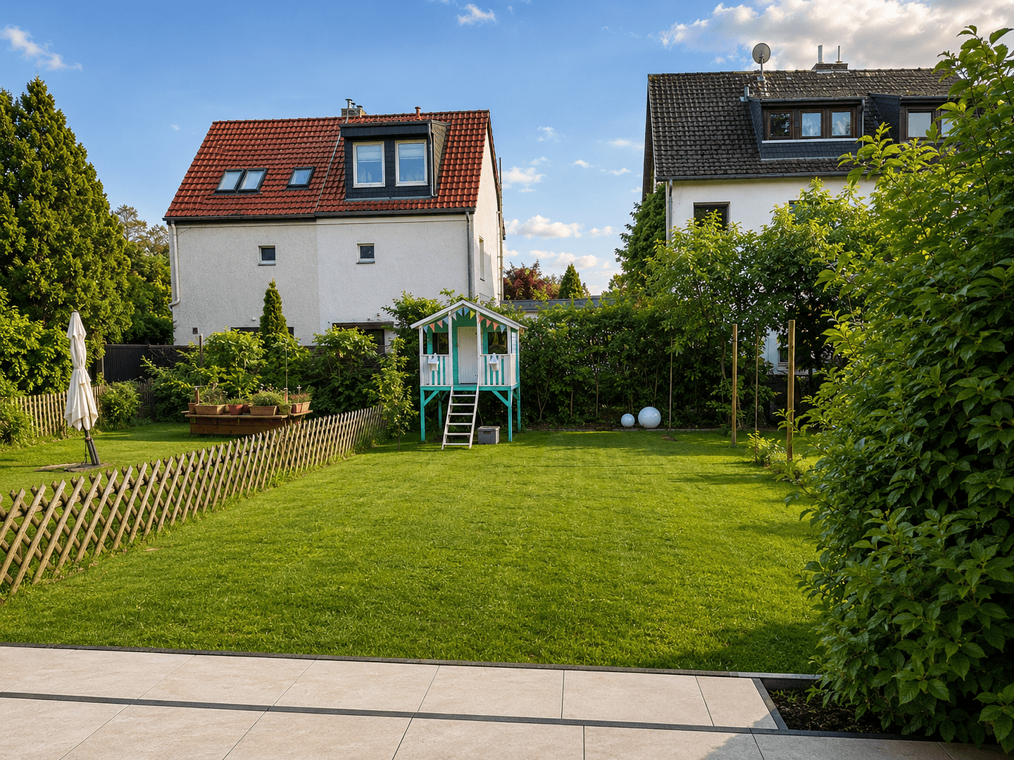 Prodej domu 118 m², pozemek 294 m², Berlin, Berlín Prodej domu 118 m², pozemek 294 m², Berlin, Berlín