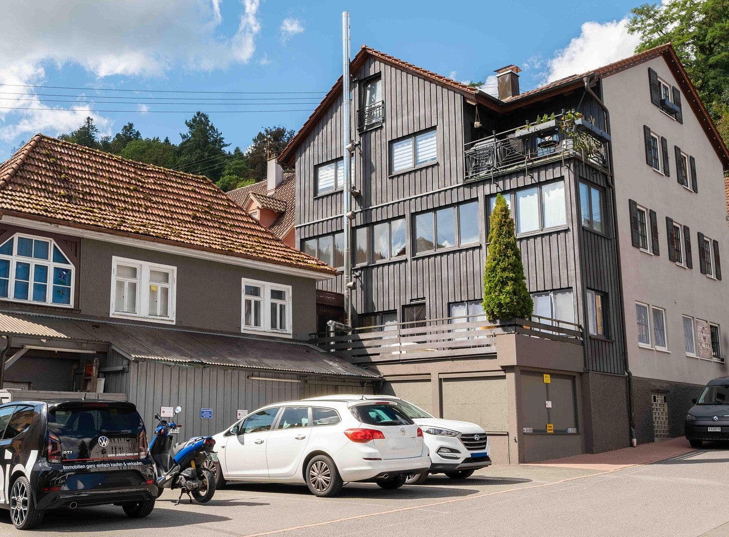 Prodej domu 562 m², pozemek 543 m², Bad Liebenzell, Bádensko-Württembersko Prodej domu 562 m², pozemek 543 m², Bad Liebenzell, Bádensko-Württembersko