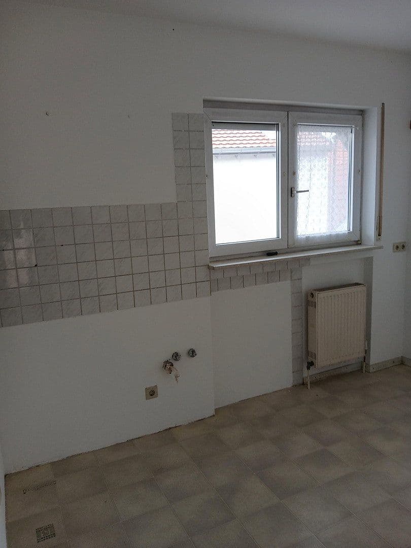 Prodej domu 142 m², pozemek 290 m², Achern, Bádensko-Württembersko Prodej domu 142 m², pozemek 290 m², Achern, Bádensko-Württembersko