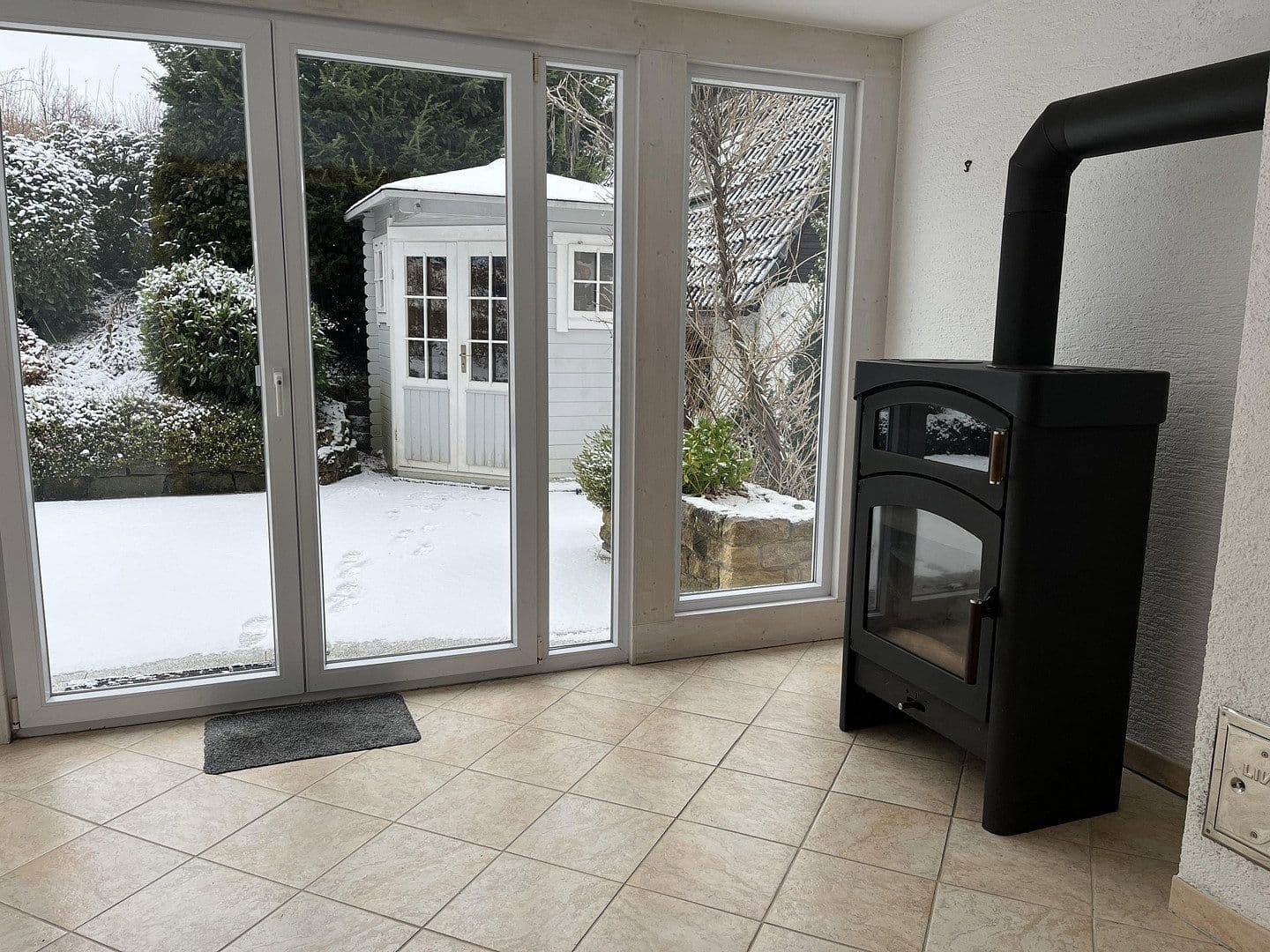 Pronájem domu 245 m², pozemek 911 m², Albstadt, Bádensko-Württembersko Pronájem domu 245 m², pozemek 911 m², Albstadt, Bádensko-Württembersko
