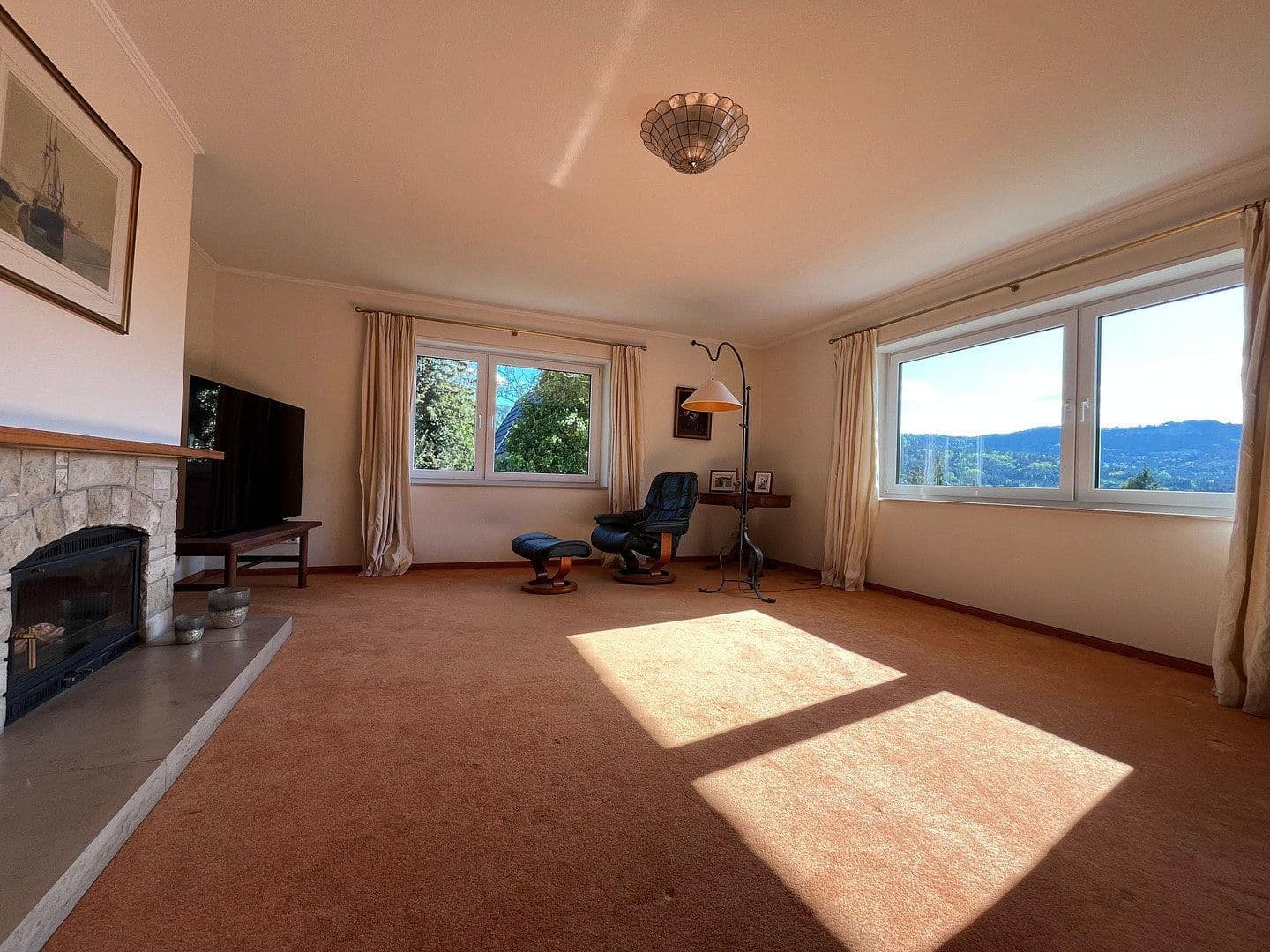 Pronájem domu 245 m², pozemek 911 m², Albstadt, Bádensko-Württembersko Pronájem domu 245 m², pozemek 911 m², Albstadt, Bádensko-Württembersko
