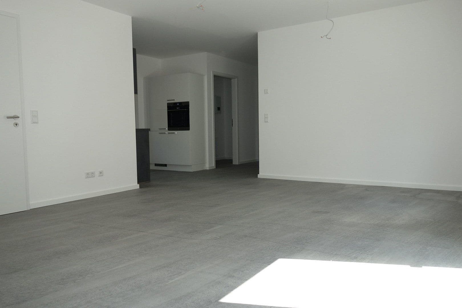 Pronájem bytu 2+1 73 m², Ginsterweg 2, Neuenrade, Severní Porýní-Vestfálsko Pronájem bytu 2+1 73 m², Ginsterweg 2, Neuenrade, Severní Porýní-Vestfálsko